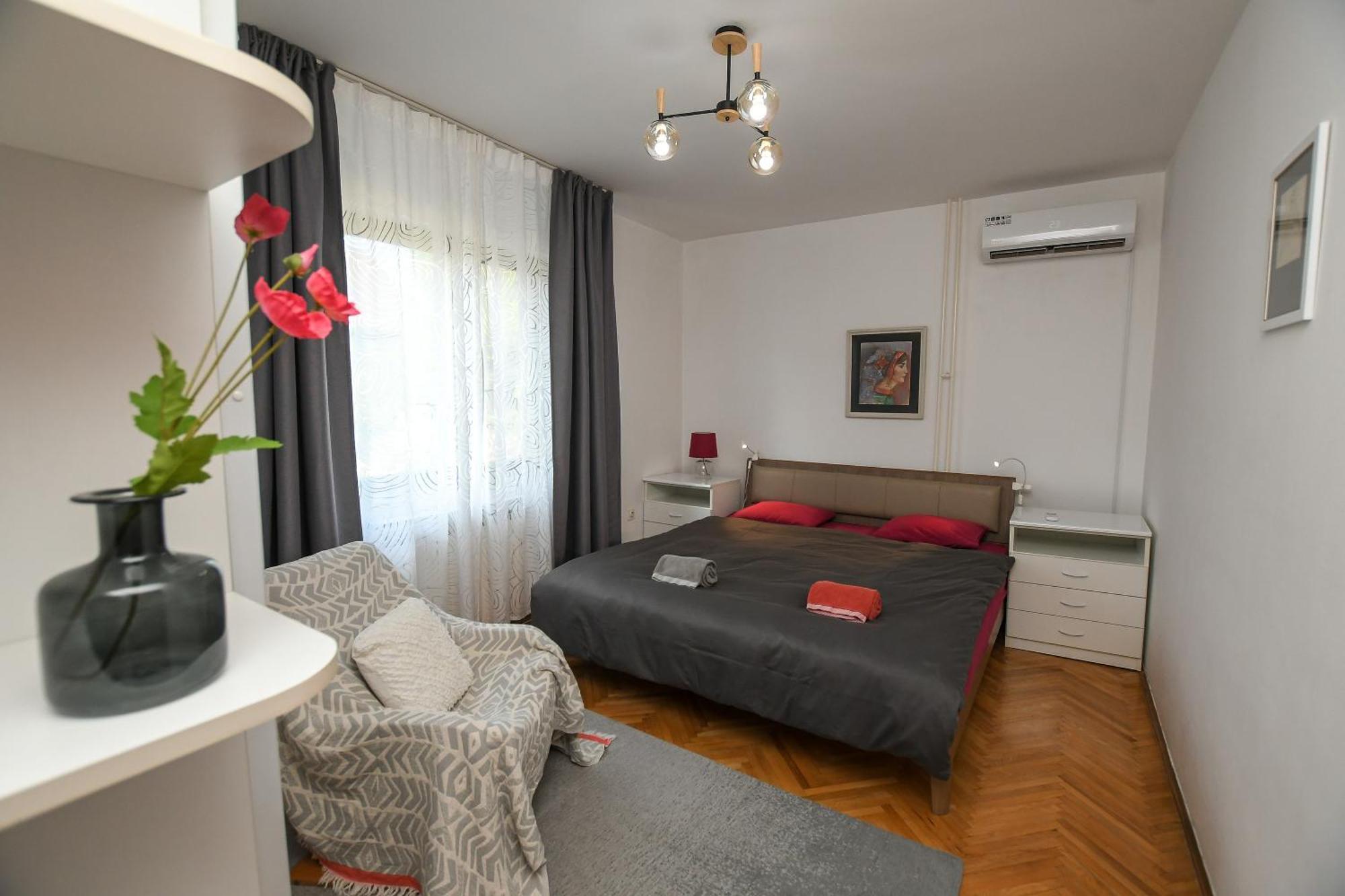 Villa Mina Kladovo, 5-Bedroom Villa With Pool For Up To 12 People Esterno foto