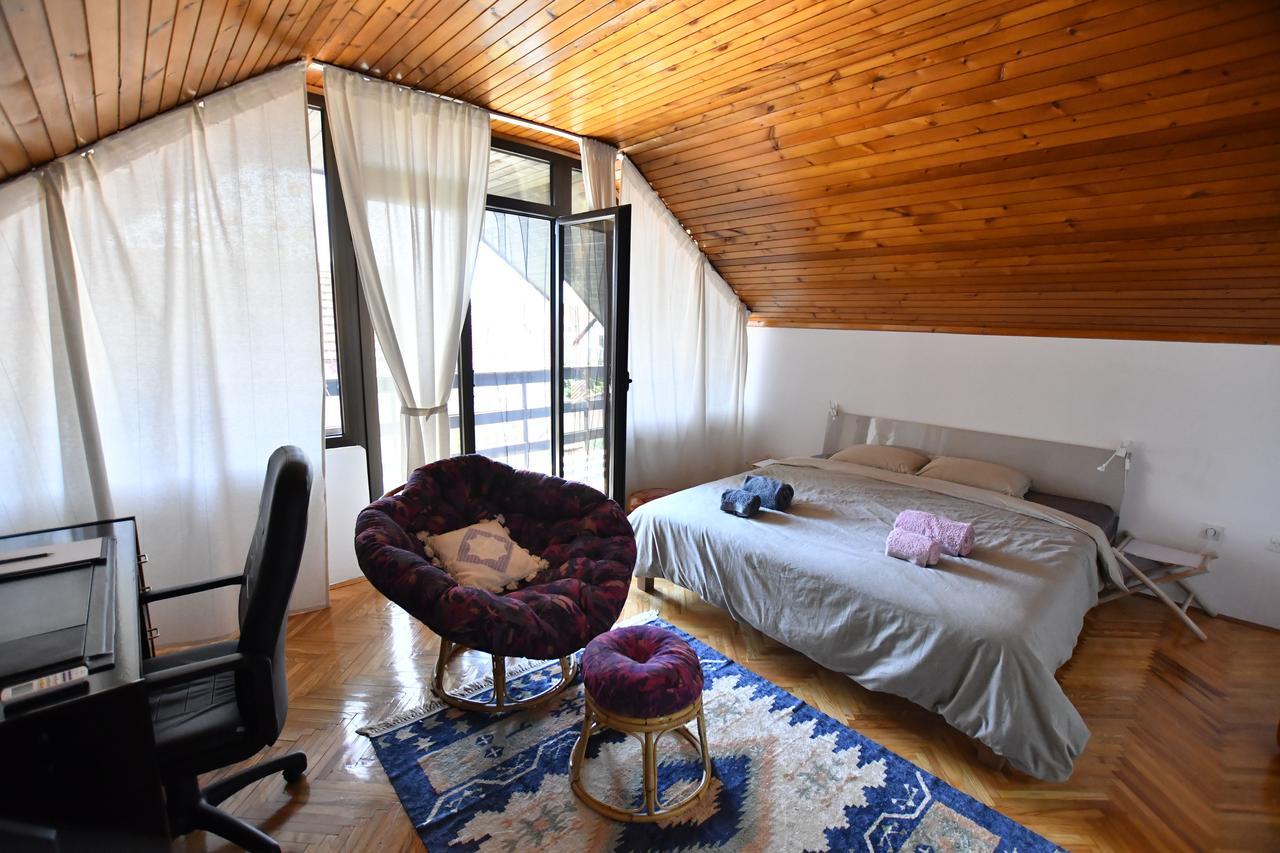 Villa Mina Kladovo, 5-Bedroom Villa With Pool For Up To 12 People Esterno foto